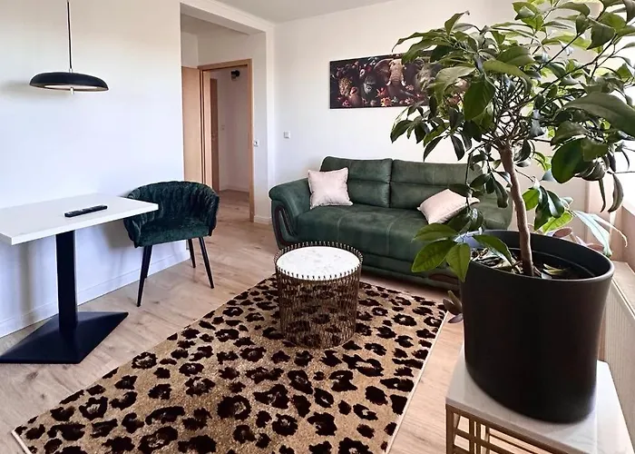 Schoen Gelegene Und Gemuetliche Am Weserufer