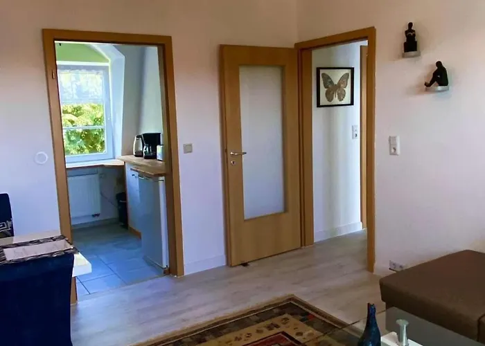 Schoen Gelegene Und Gemuetliche Am Weserufer * Brémy