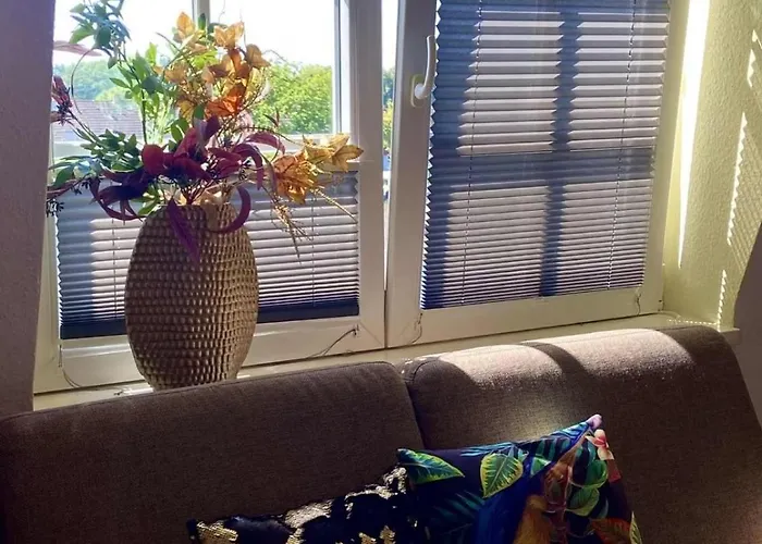 Schoen Gelegene Und Gemuetliche Am Weserufer